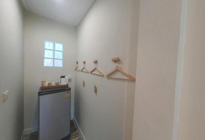 اتاق لوکس, Aob Oun Homestay