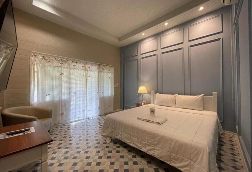 اتاق لوکس خانوادگی, Aob Oun Homestay