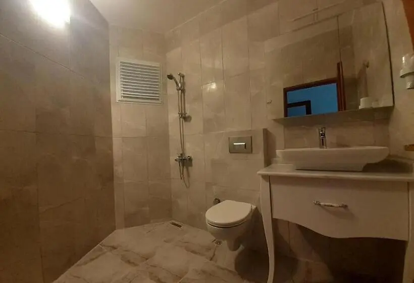 Standard Neljän Hengen Huone, Sunset Boutique Hotel & Apartments