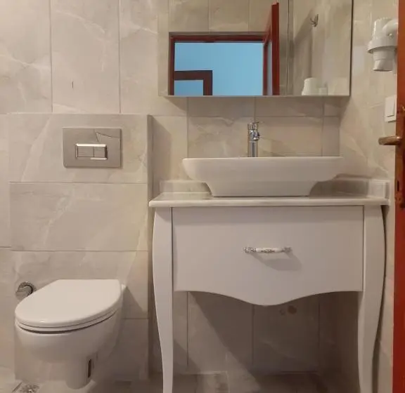 Standard Neljän Hengen Huone, Sunset Boutique Hotel & Apartments