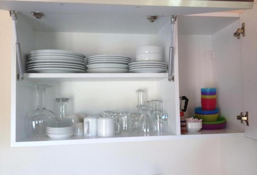 استودیوی استاندارد, Sunset Boutique Hotel & Apartments