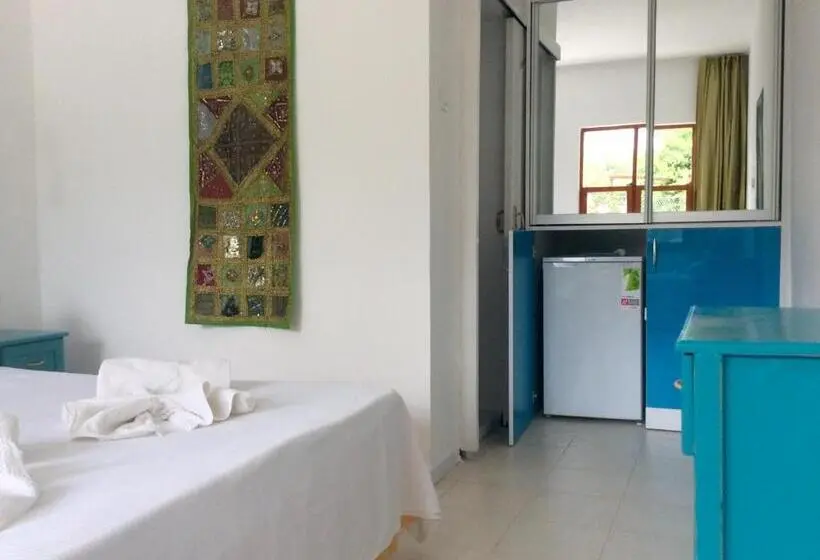 Comfort Kolmen Hengen Huone, Sunset Boutique Hotel & Apartments