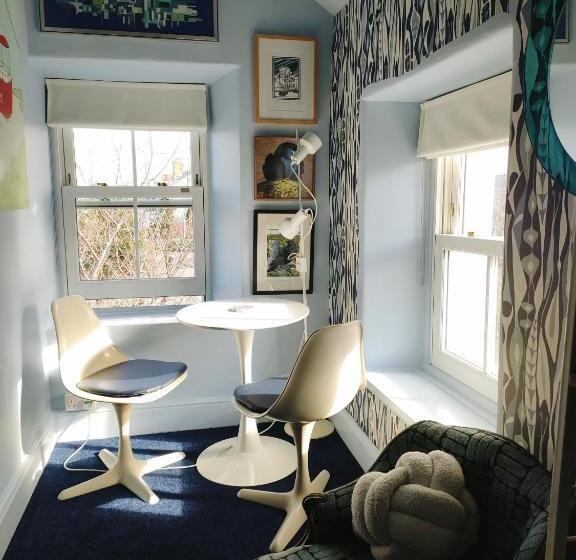 Quarto Estandar, Number 18