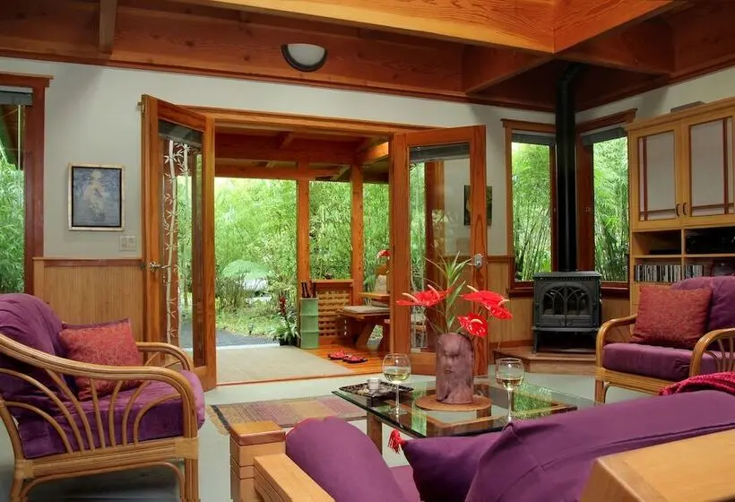 １ベッドルームハウス, Volcano Rainforest Retreat