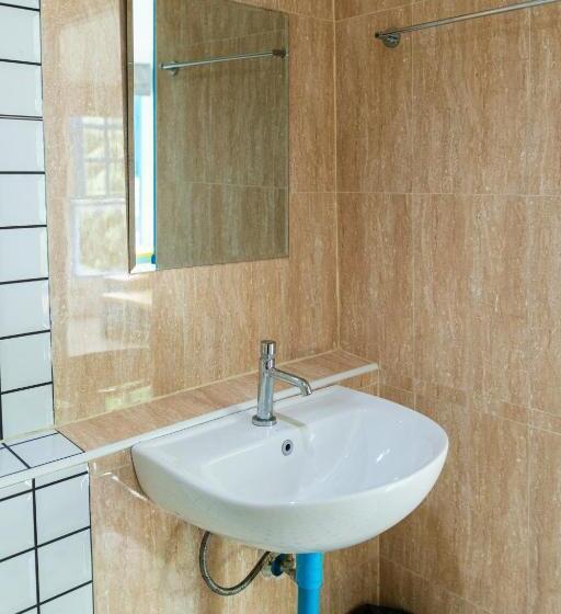 חדר סטנדרט עם מיטת קינג, Hug Pai Hostel