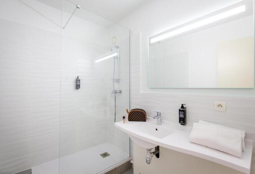 Номер Стандарт, Ibis Budget Fréjus St Raphaël Centre