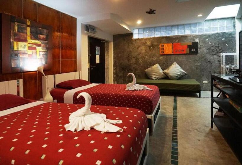 סוויטה משפחתית, Phuket Paradiso