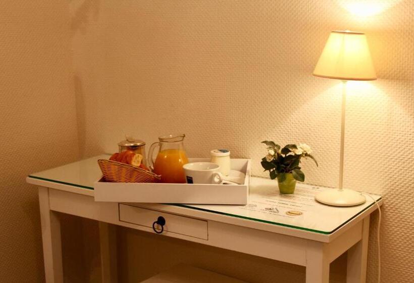 غرفة قياسية, Sainte Marie