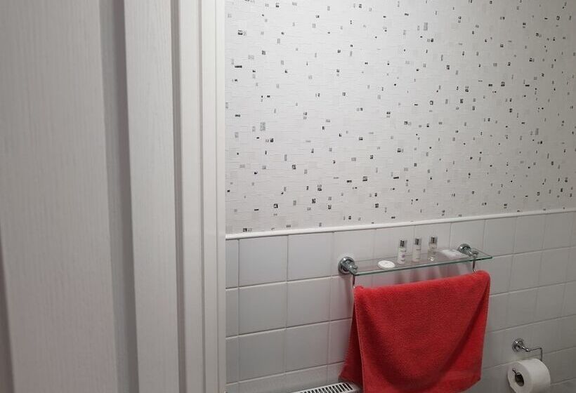 标准单人间, Seaview Guest House