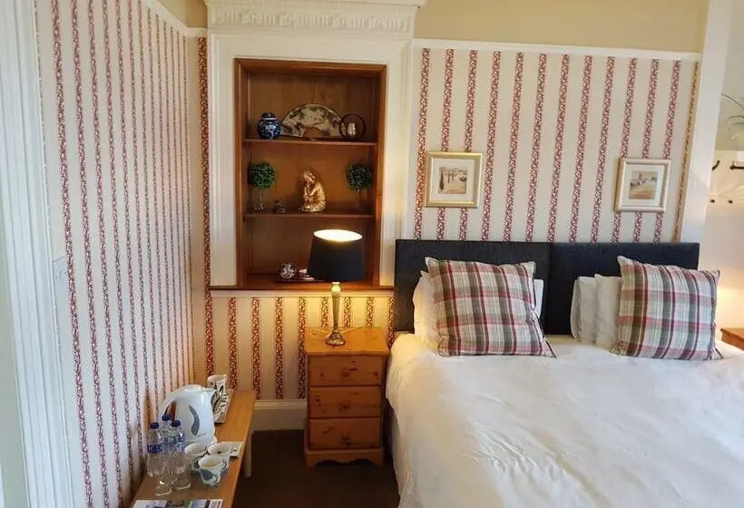 スタンダードトリプルルーム, Seaview Guest House