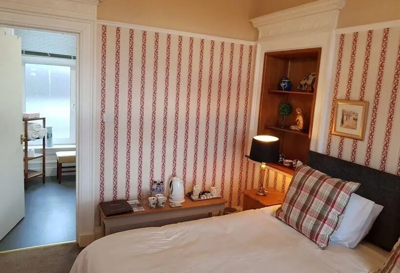スタンダードトリプルルーム, Seaview Guest House