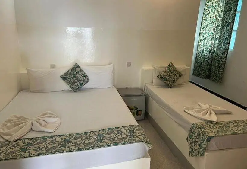 ベーシックトリプルルーム, Sunseabar Beach Resort