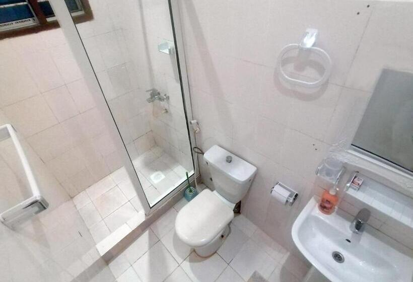 基本三人间, Sunseabar Beach Resort