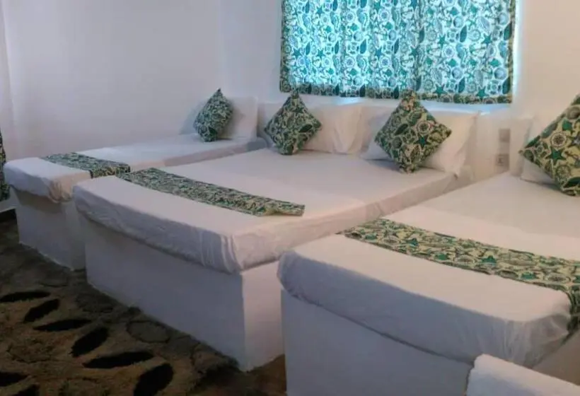 スタンダード４人部屋, Sunseabar Beach Resort