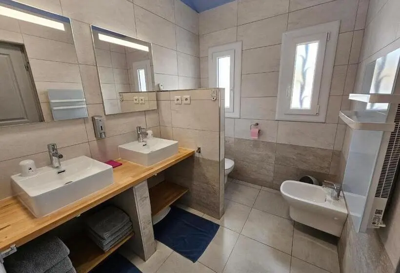 ファミリールーム, La Casa Del Arti  Chambres D Hotes
