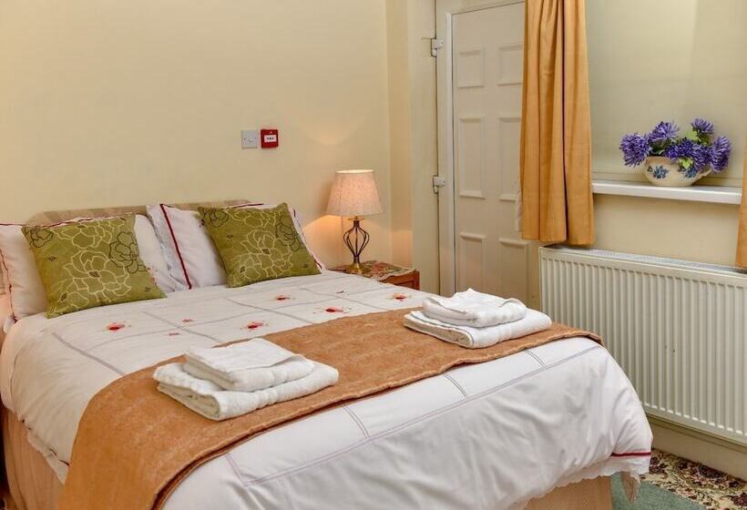 标准间, The Warren Guest House