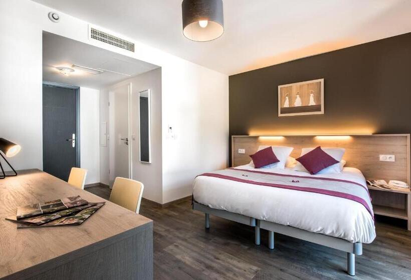 חדר משפחתי, Du Grand Parc