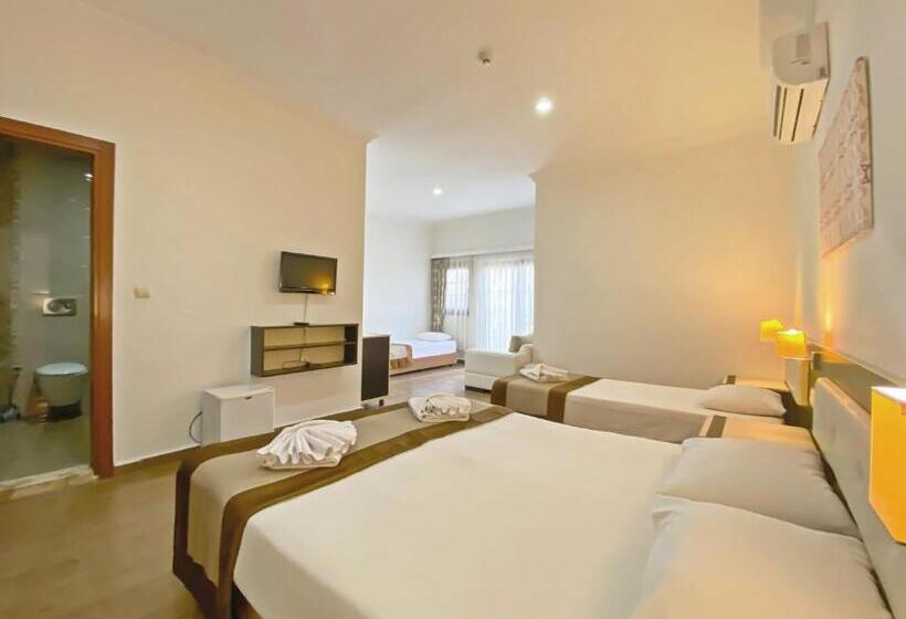 ジュニアスイート, Zehra