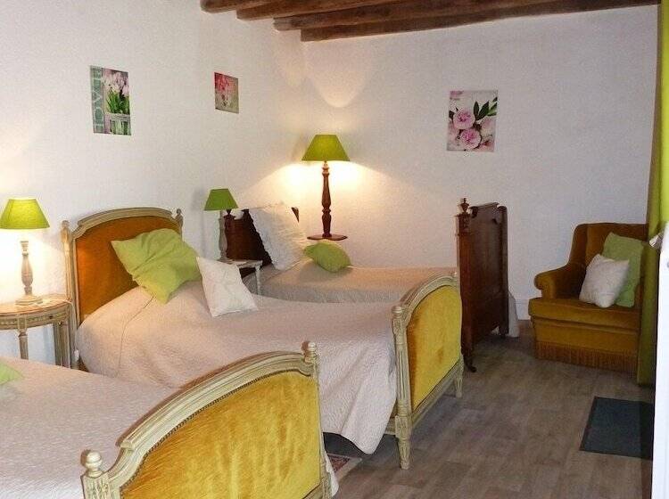 スタンダードトリプルルーム, Château De Montsablé