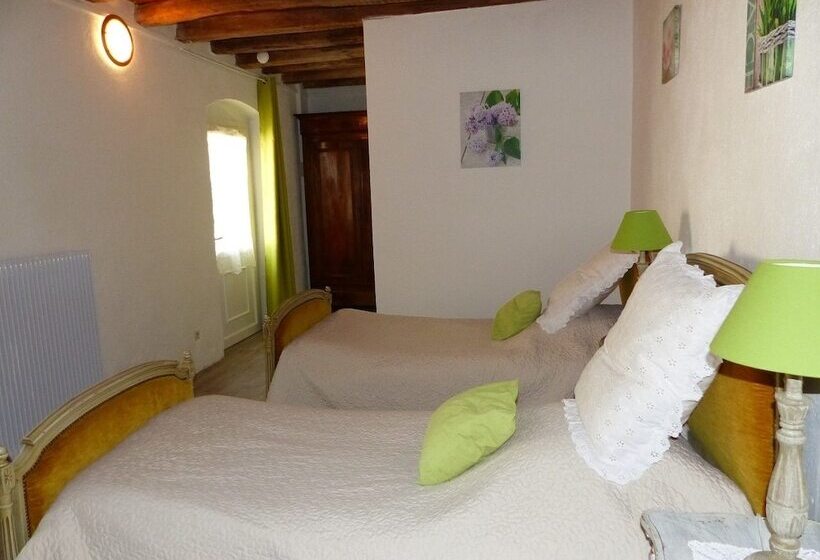 スタンダードトリプルルーム, Château De Montsablé