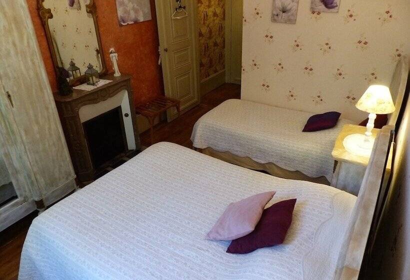 スタンダードトリプルルーム, Château De Montsablé