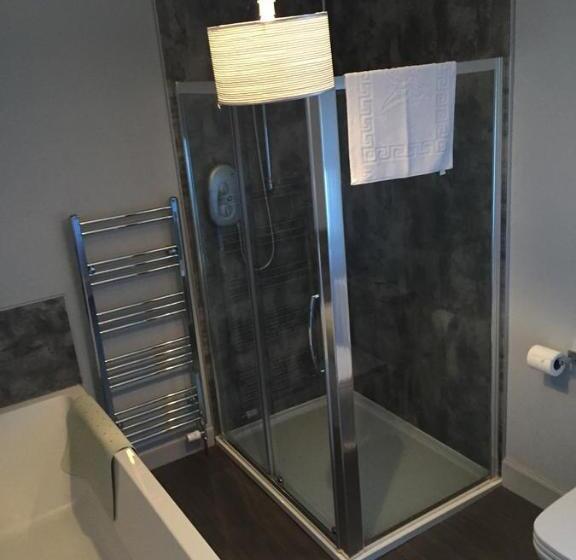 ２ベッドルームアパートメント, Seafield Arms