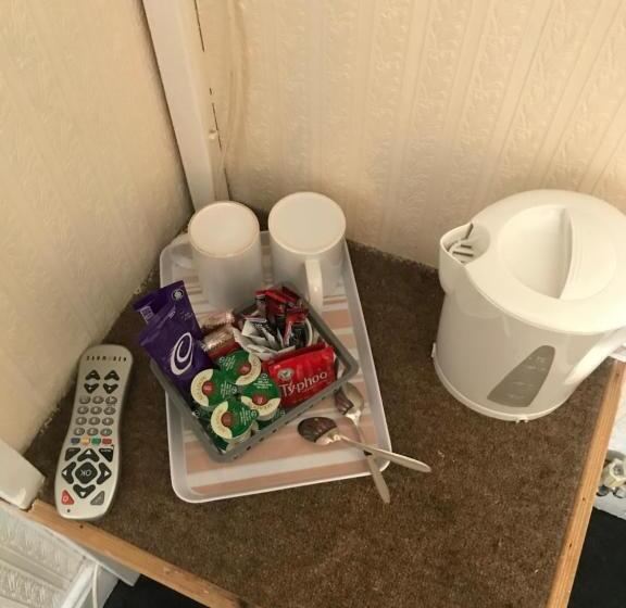 스탠다드 룸, The Merlin