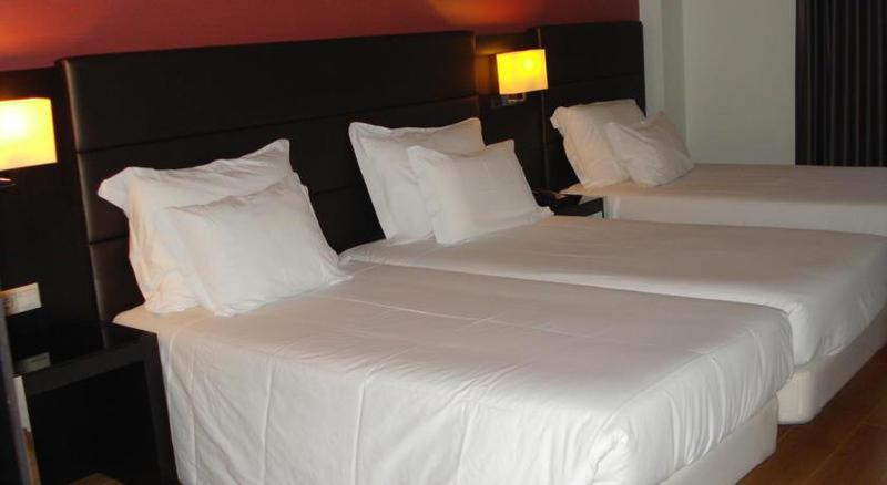 اتاق استاندارد, NH Coimbra Dona Inês