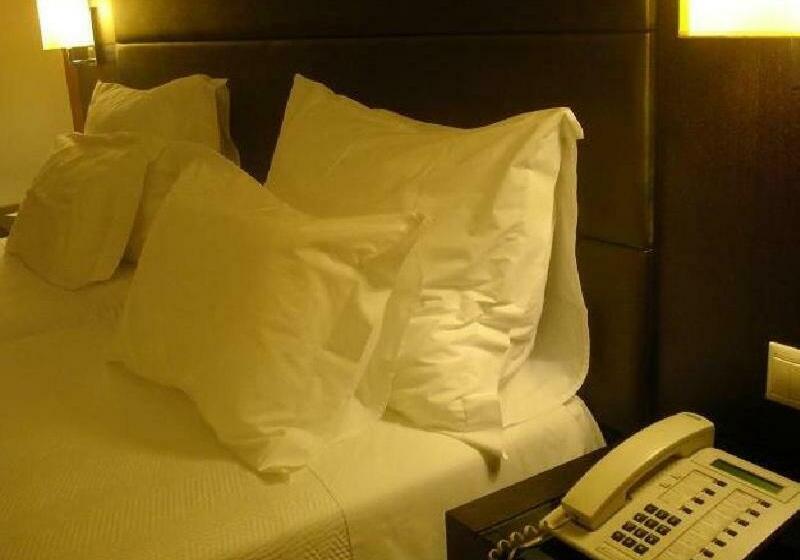 اتاق استاندارد, NH Coimbra Dona Inês