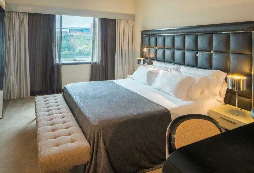 اتاق سوپریور, NH Coimbra Dona Inês