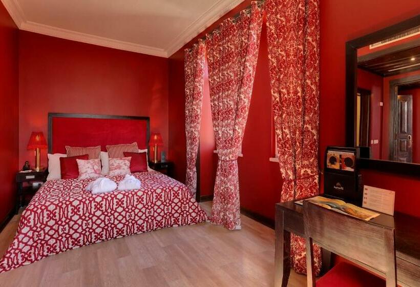 Люкс, Inglaterra  Charme & Boutique