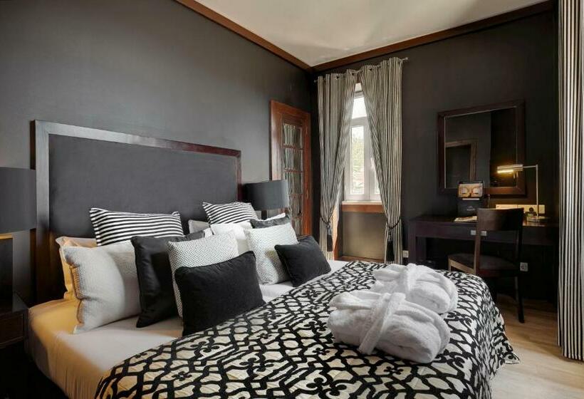 Люкс, Inglaterra  Charme & Boutique