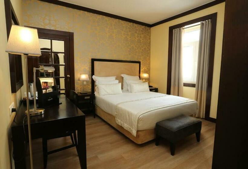 Номер Стандарт, Inglaterra  Charme & Boutique