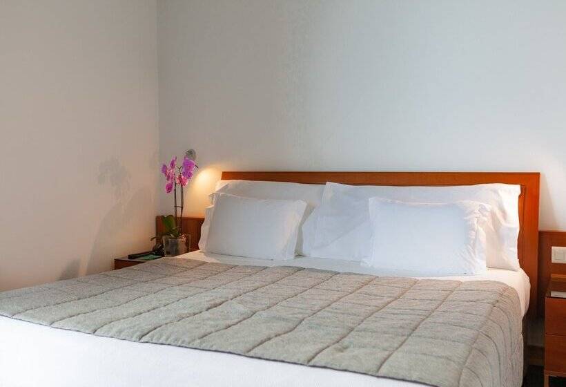 سوئیت پریمیوم با چشمانداز دریا, Vidamar Resort Hotel Madeira