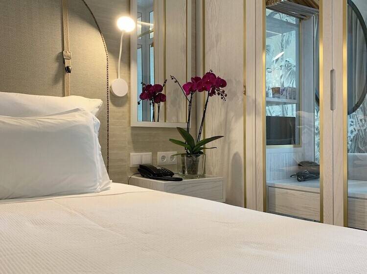 سوییت جونیور, Vidamar Resort Hotel Madeira