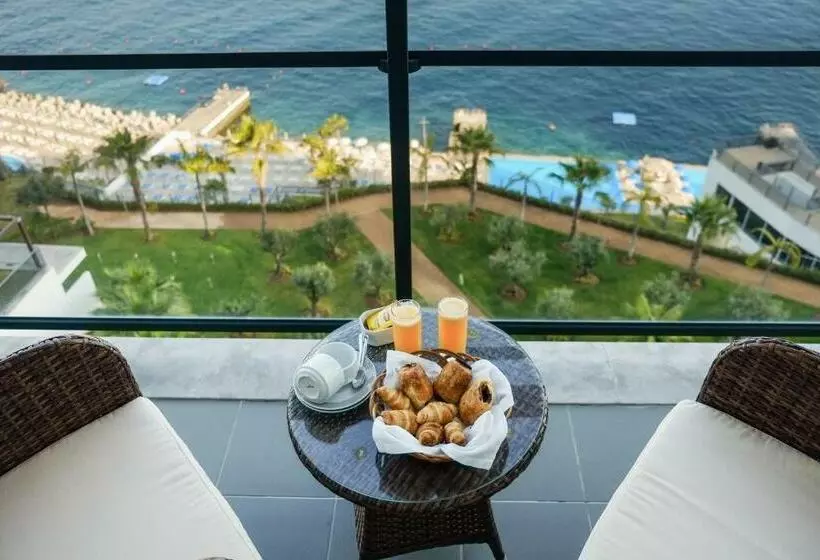 Standard-huone Merinäkymä, Vidamar Resort Hotel Madeira