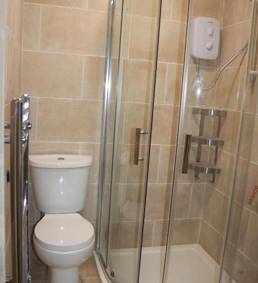 اتاق سوپریور با تخت بزرگ, Moorside Lodge