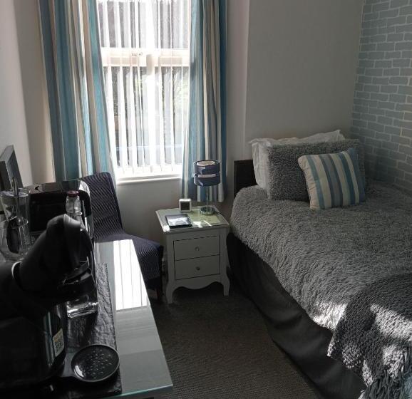 스탠다드 싱글 룸, Ambassador Guest House Bed And Breakfast