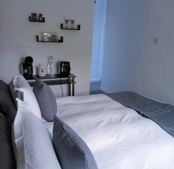 스탠다드 룸, Ambassador Guest House Bed And Breakfast