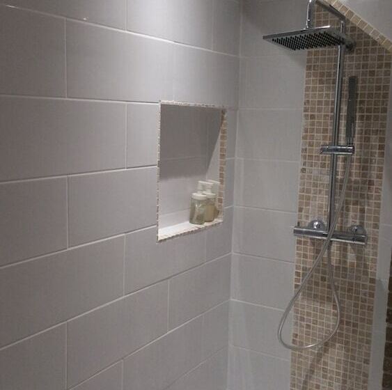 غرفة قياسية, La Cense Pierrot Des Princes