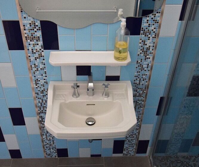 Standart Oda, Art Home Bnb