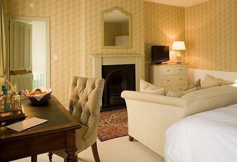 デラックスルーム, Collingwood Arms