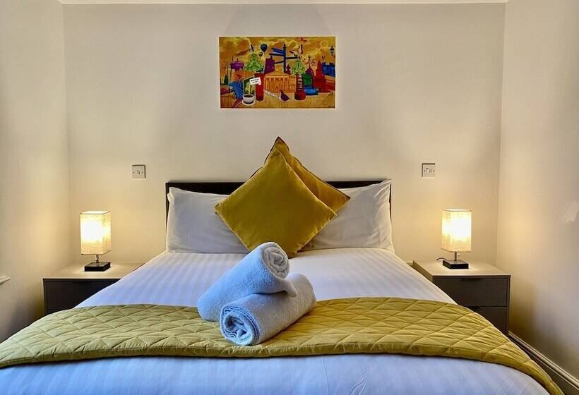 スタンダードルーム, Crows