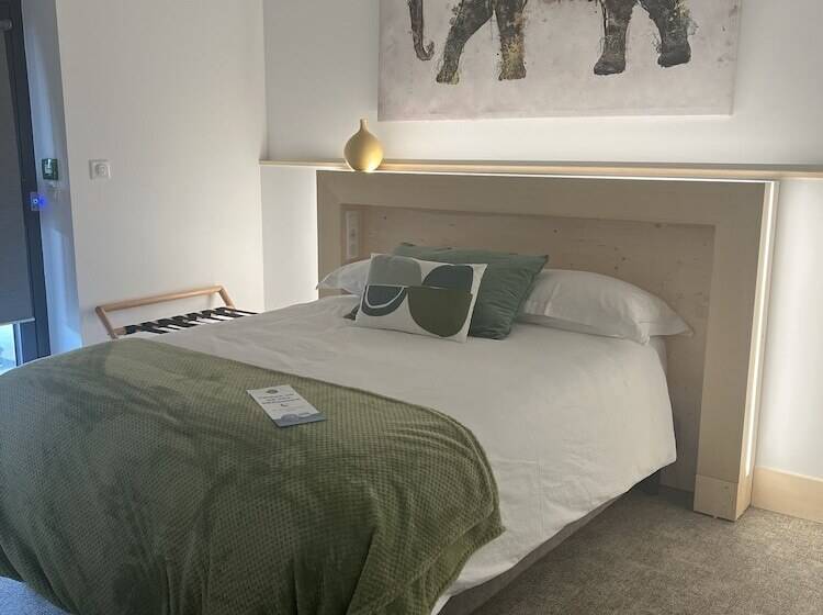 스탠다드 룸, Le B Complexe Hôtel