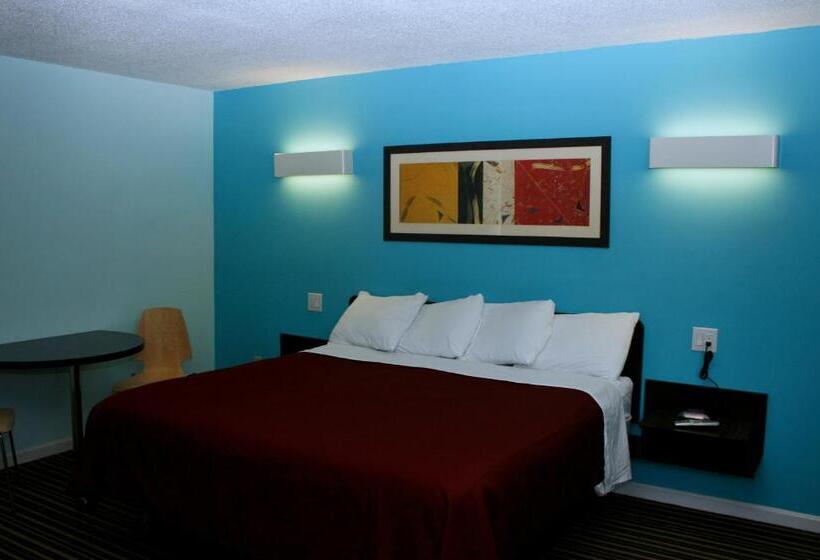 جناح سرير كينج, Relax Inn Front Royal