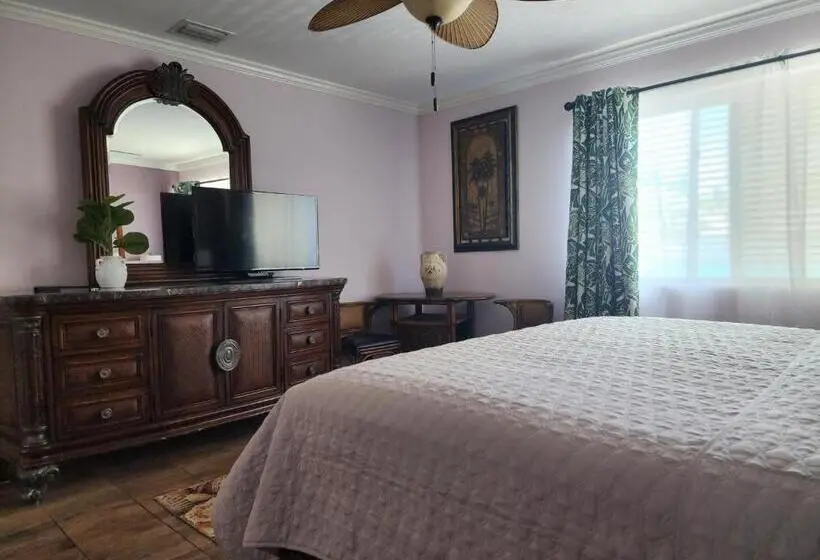 Sviitti 2 Makuuhuonetta, Old Town Suites