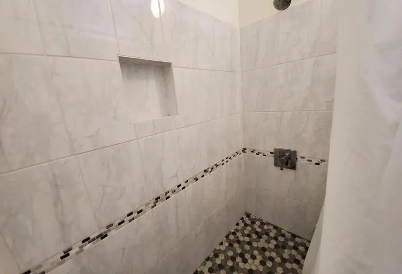 Talo 1 Makuuhuone, Old Town Suites