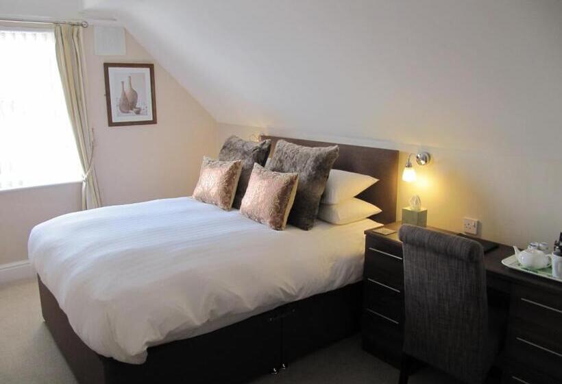 高级套房, Brigstock House