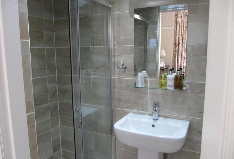 一楼高级间, Brigstock House