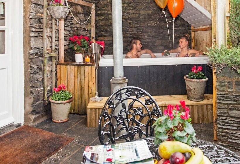 디럭스 스위트, Windermere Boutique Hotel Spa Suites & Hot Tubs